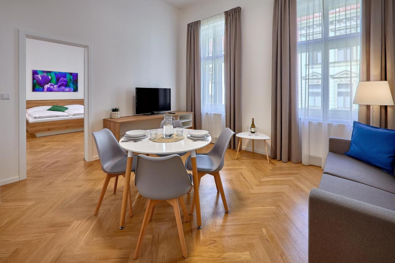 Downtown Suites Rubesova 프라하 외부 사진