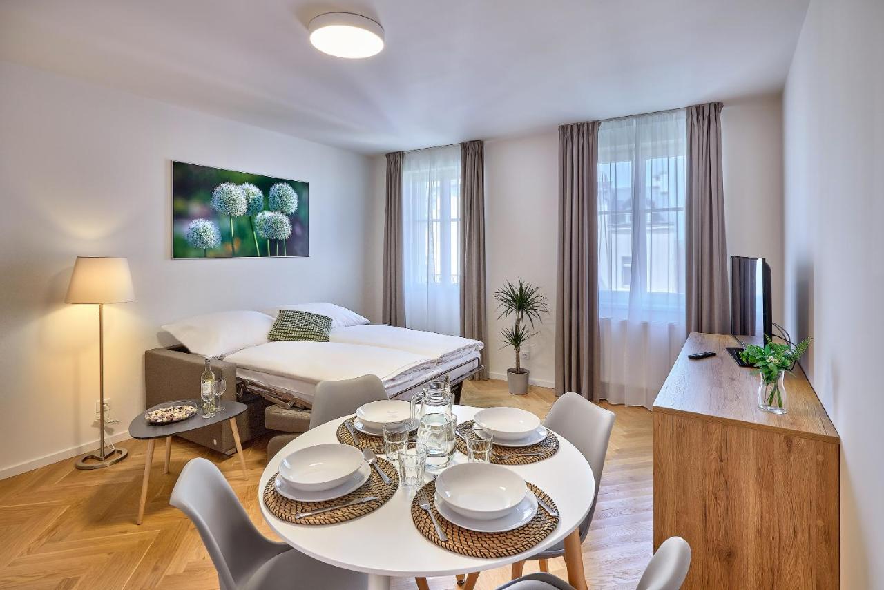 Downtown Suites Rubesova 프라하 외부 사진