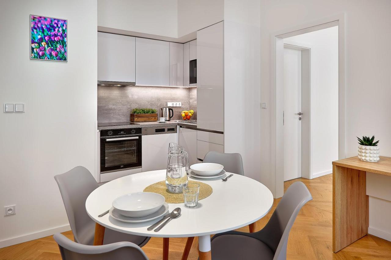 Downtown Suites Rubesova 프라하 외부 사진