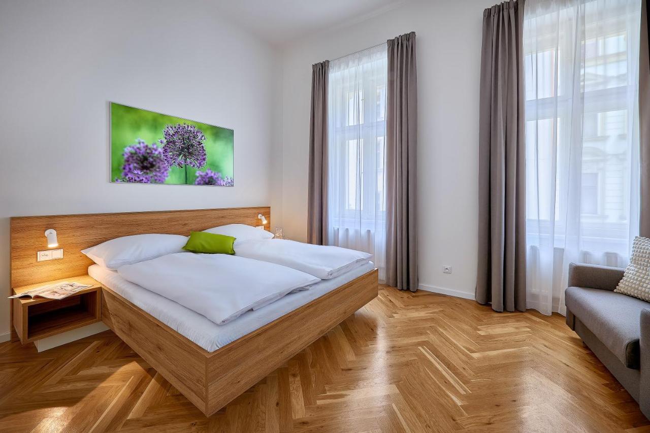 Downtown Suites Rubesova 프라하 외부 사진