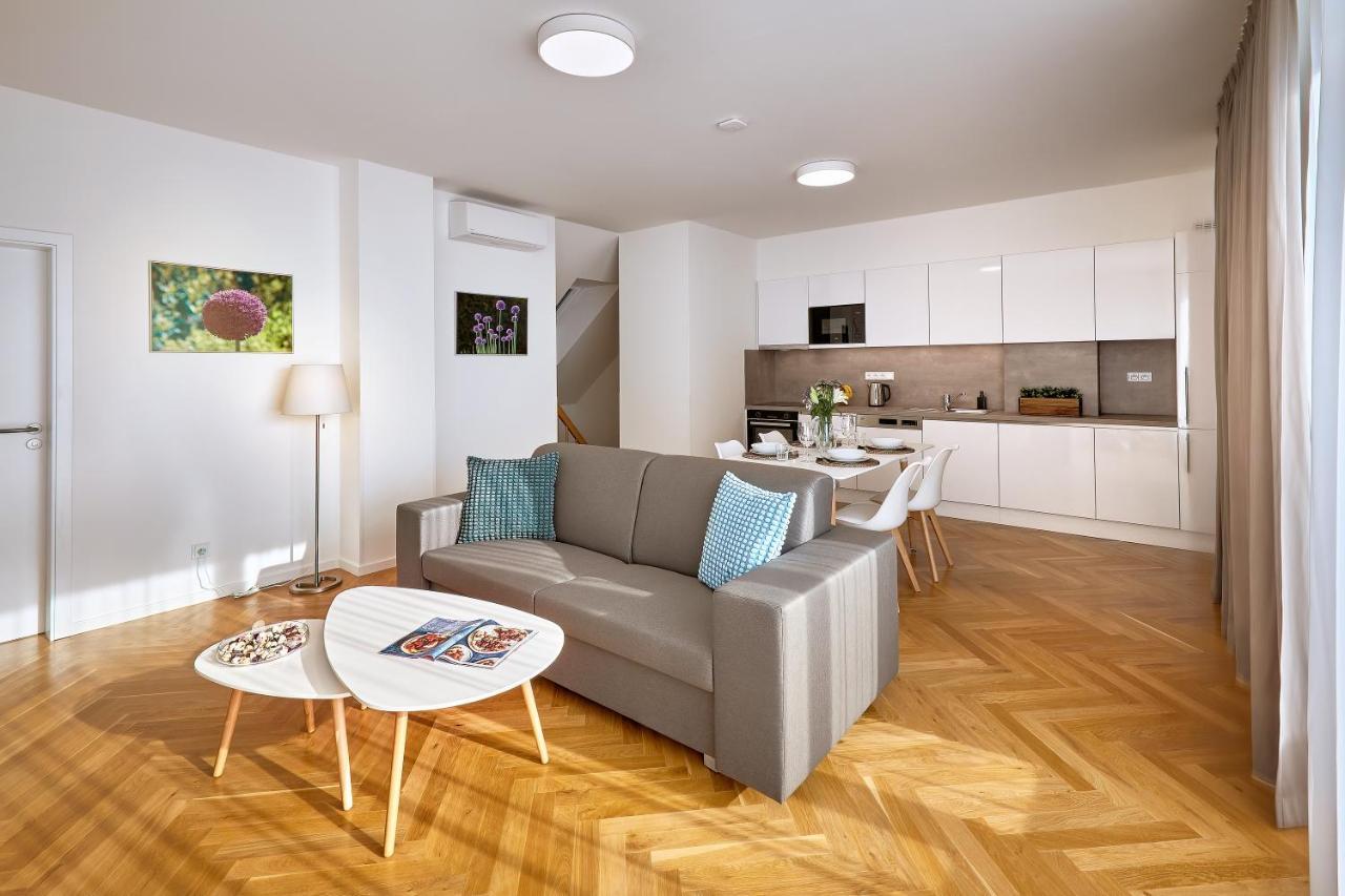 Downtown Suites Rubesova 프라하 외부 사진